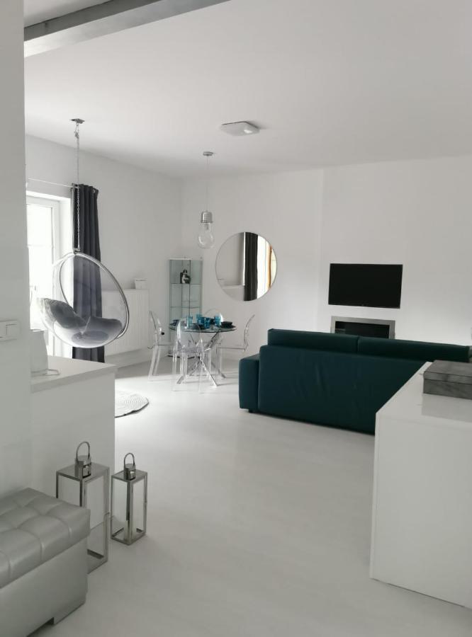 Przytulny Apartament Z Kominkiem Przy Jeziorze Borne Sulinowo Extérieur photo