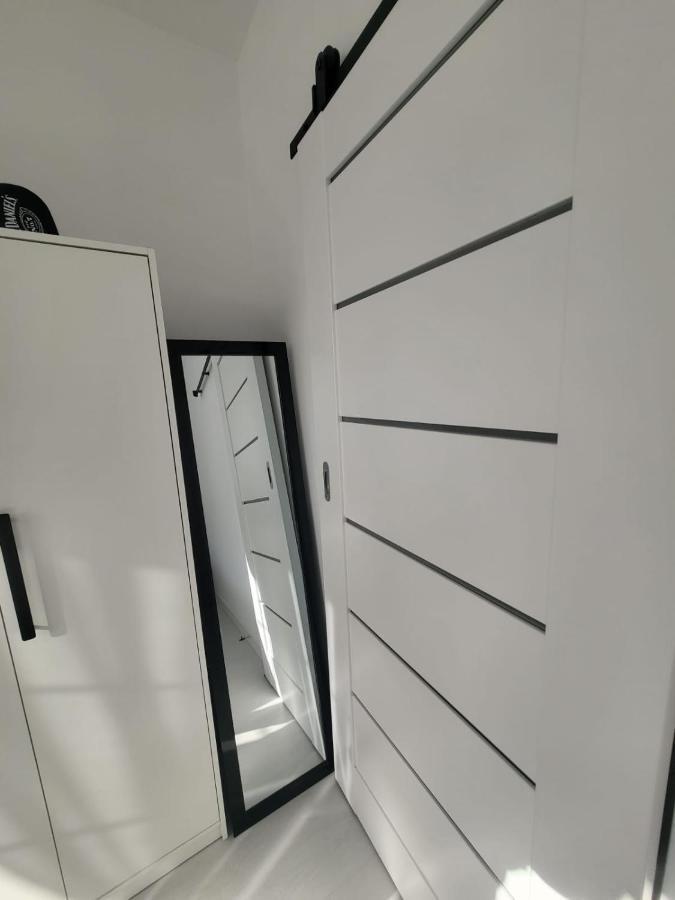 Przytulny Apartament Z Kominkiem Przy Jeziorze Borne Sulinowo Extérieur photo