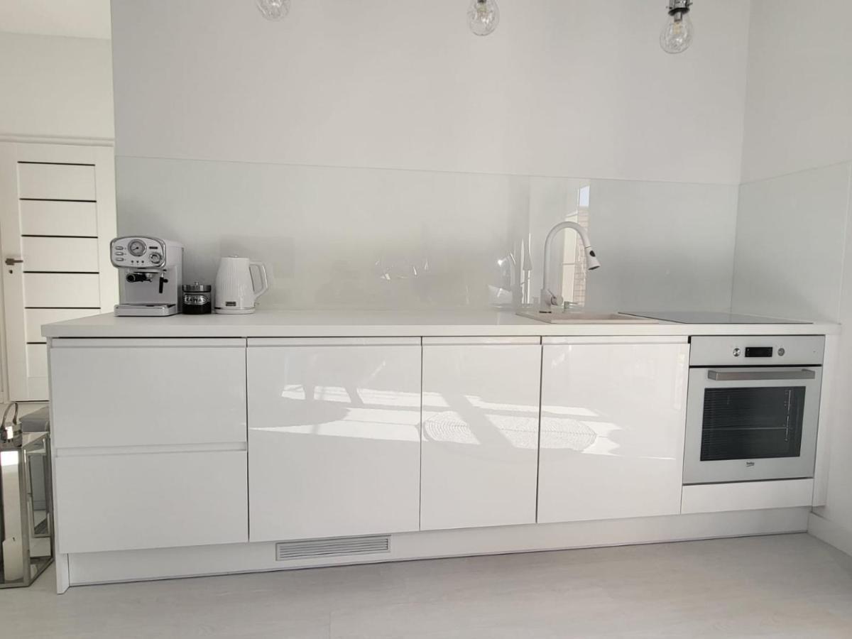 Przytulny Apartament Z Kominkiem Przy Jeziorze Borne Sulinowo Extérieur photo